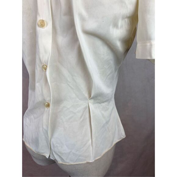 Vintage Late 1950s Cream Lace Button Back Blouse - Picture 6 of 9